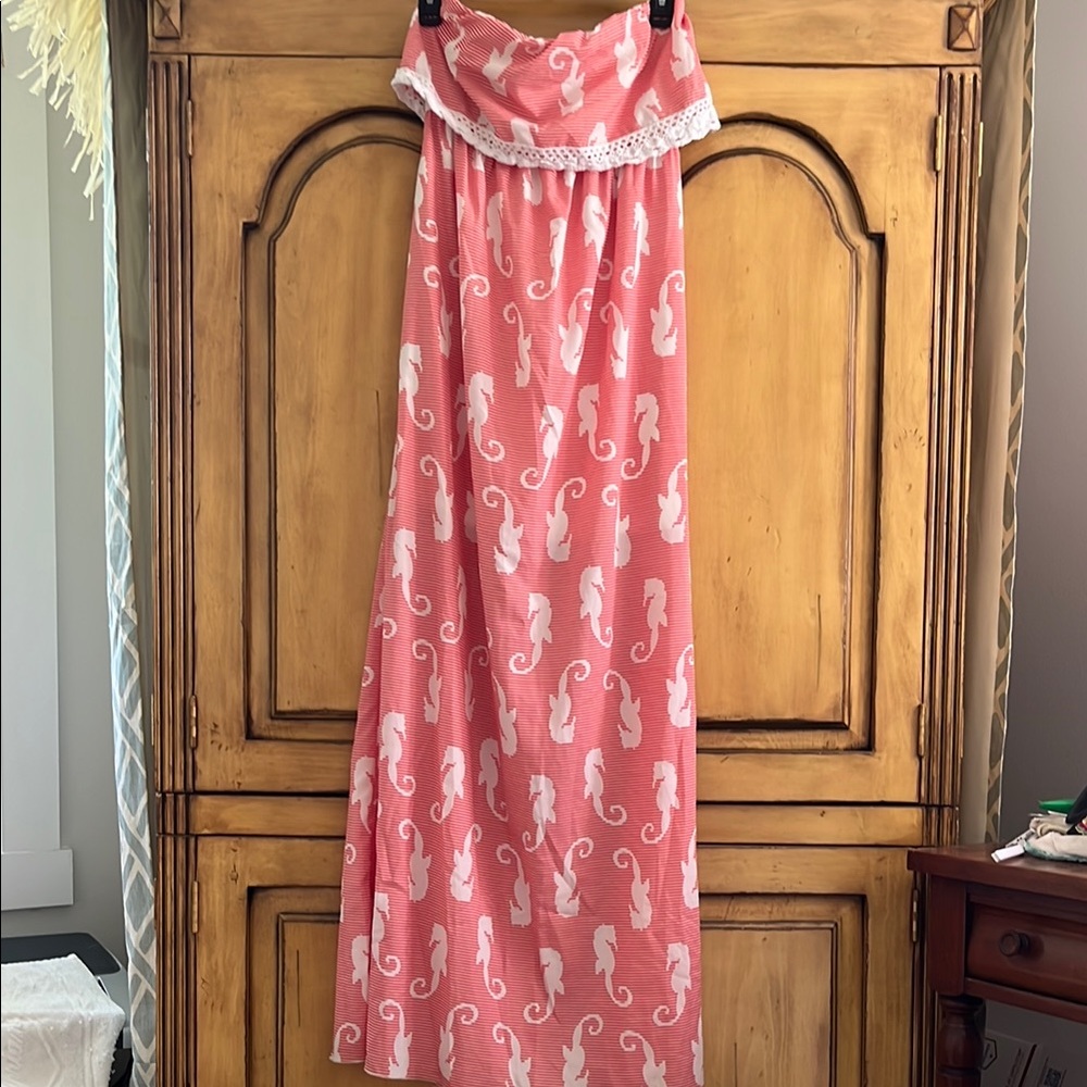Elegant Off-shoulder Coral Maxi Dress w/White Seahorse Pattern and Crochet Lace